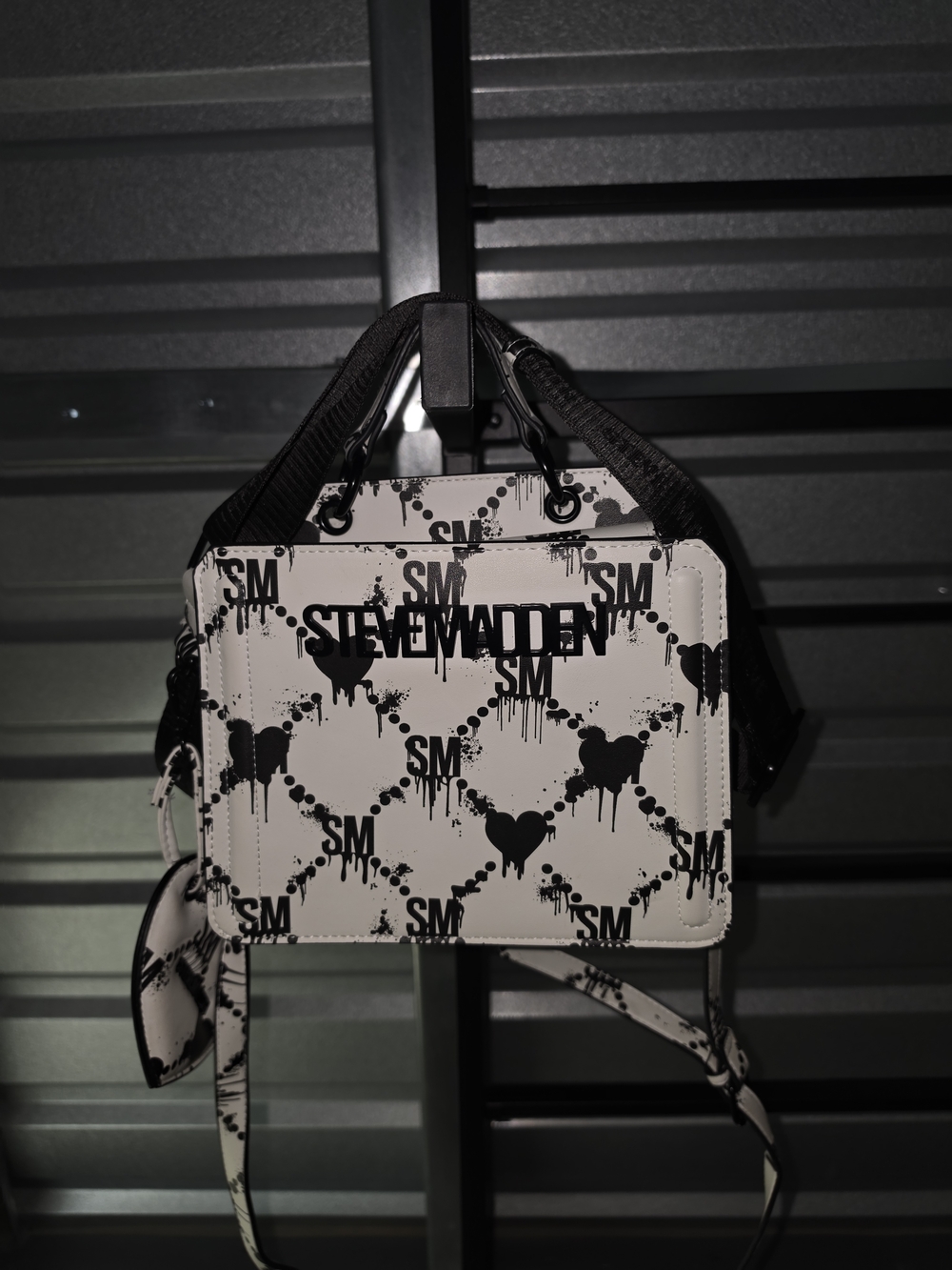 Steve Madden Black and White Heart Print Crossbody